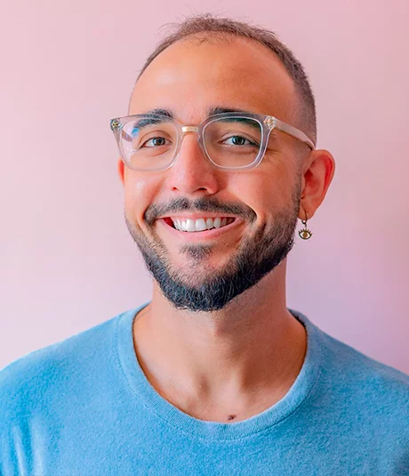 Raphael Montes, escritor de suspense na literatura contemporânea