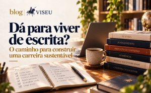 Mesa de escritor representando uma carreira de escritor sustentavel